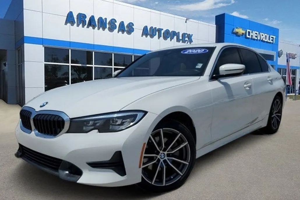 2020 Bmw 330i photo 1