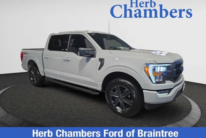 2023 Ford F-150 XLT photo 1