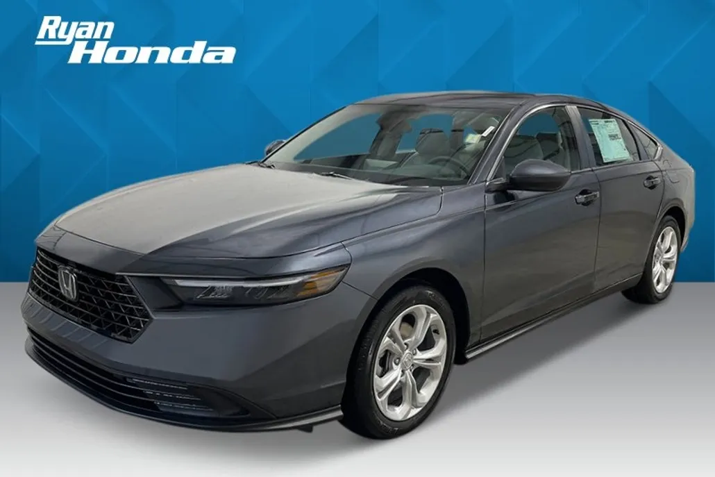 2025 Honda Accord LX photo 1