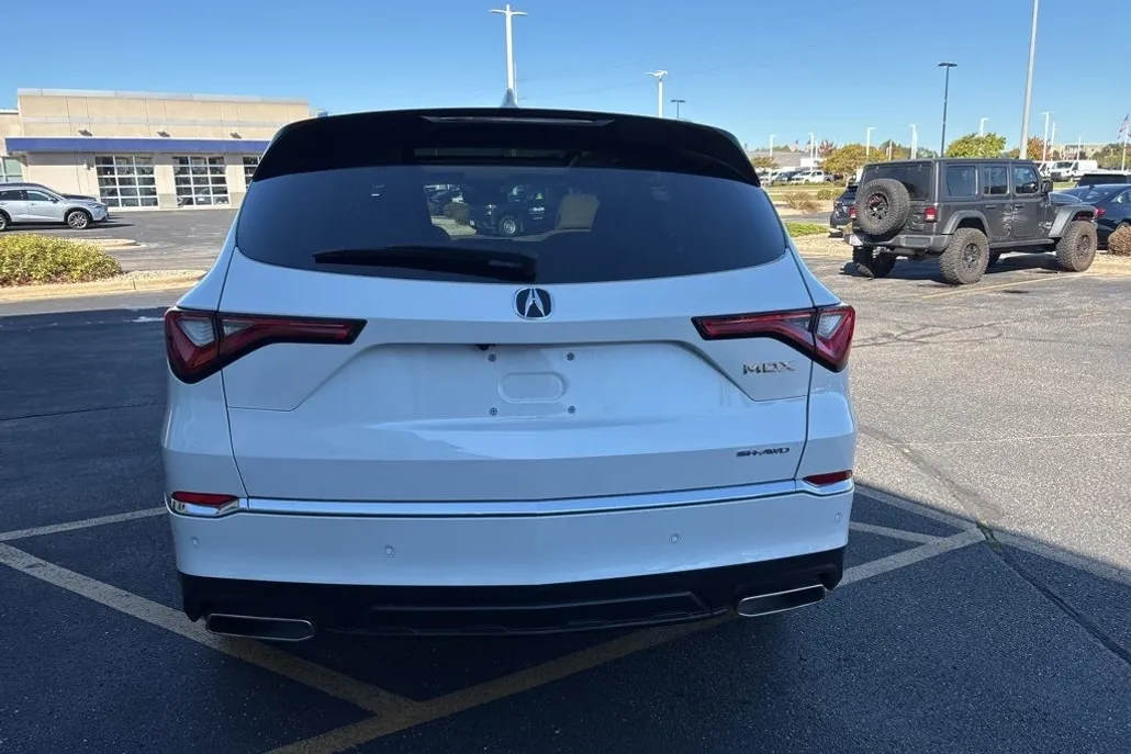 2022 Acura MDX Advance SH-AWD photo 1