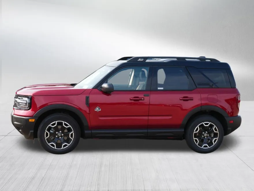 2025 Ford Bronco Sport Outer Banks photo 1