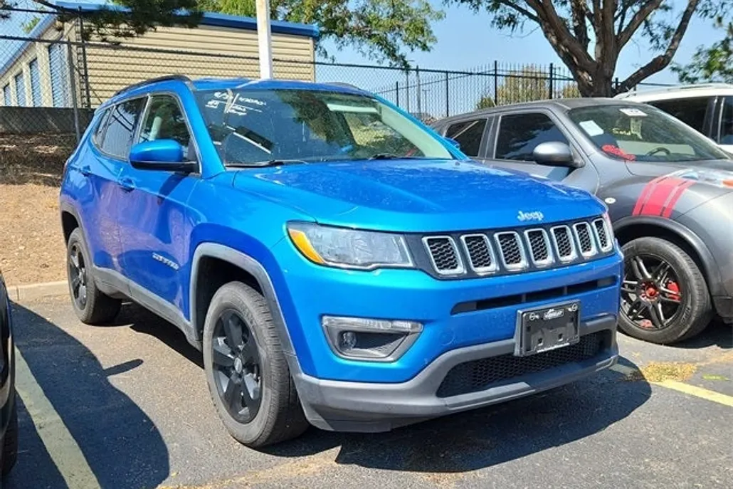2021 Jeep Compass Latitude photo 1