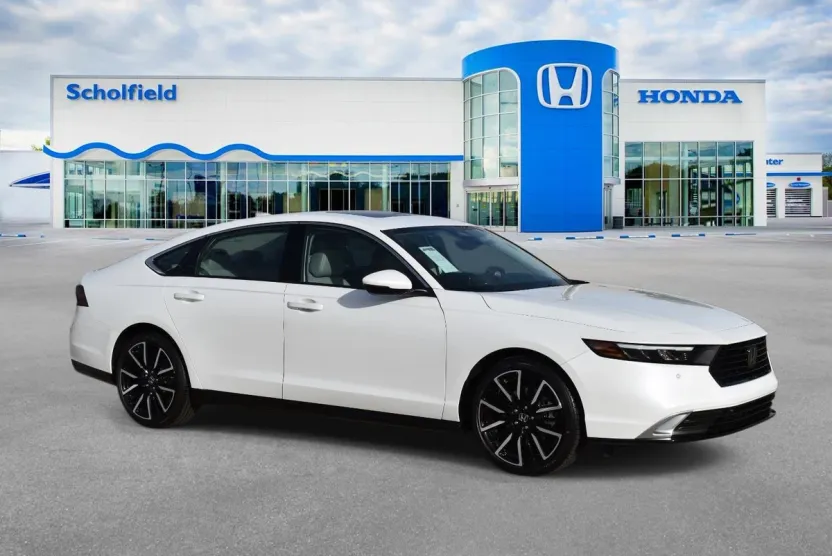 2025 Honda Accord Hybrid Touring photo 1