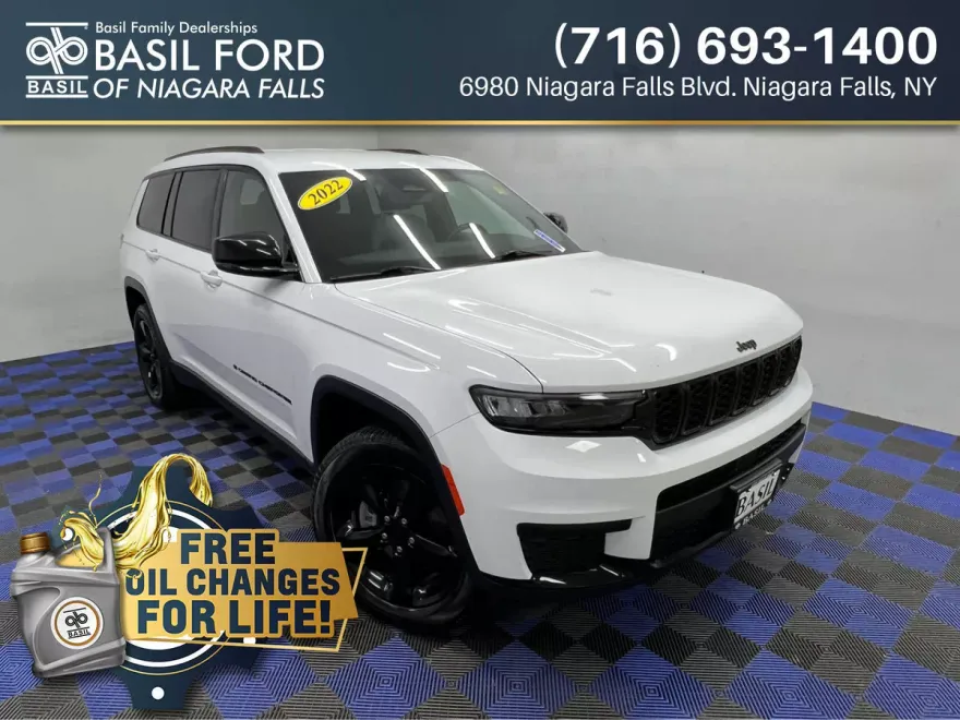 2022 Jeep Grand Cherokee Altitude photo 1