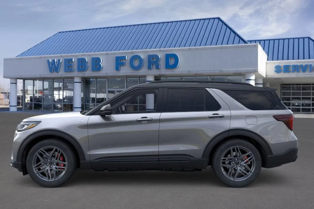 2025 Ford Explorer ST-Line photo 1