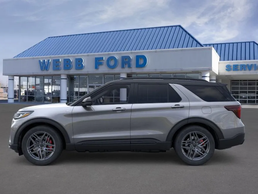 2025 Ford Explorer ST-Line photo 1