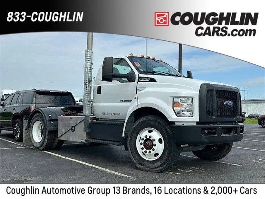 2019 Ford F-750 photo 1