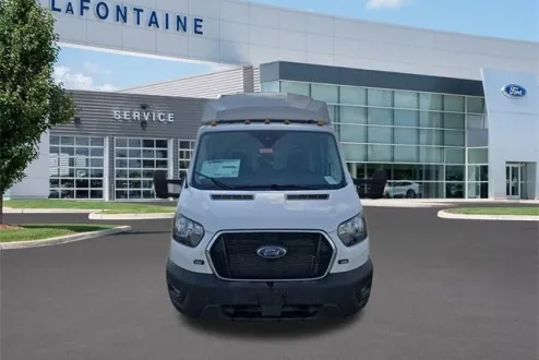 2025 Ford Transit photo 2