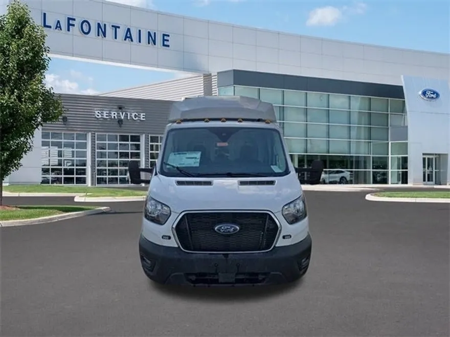 2025 Ford Transit photo 2