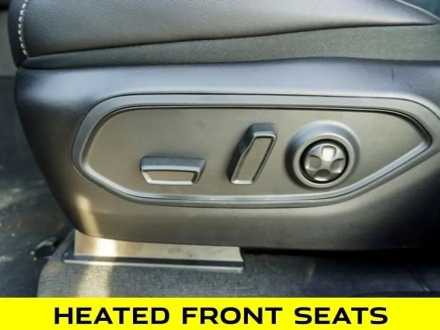 2025 Jeep Grand Cherokee Altitude photo 17