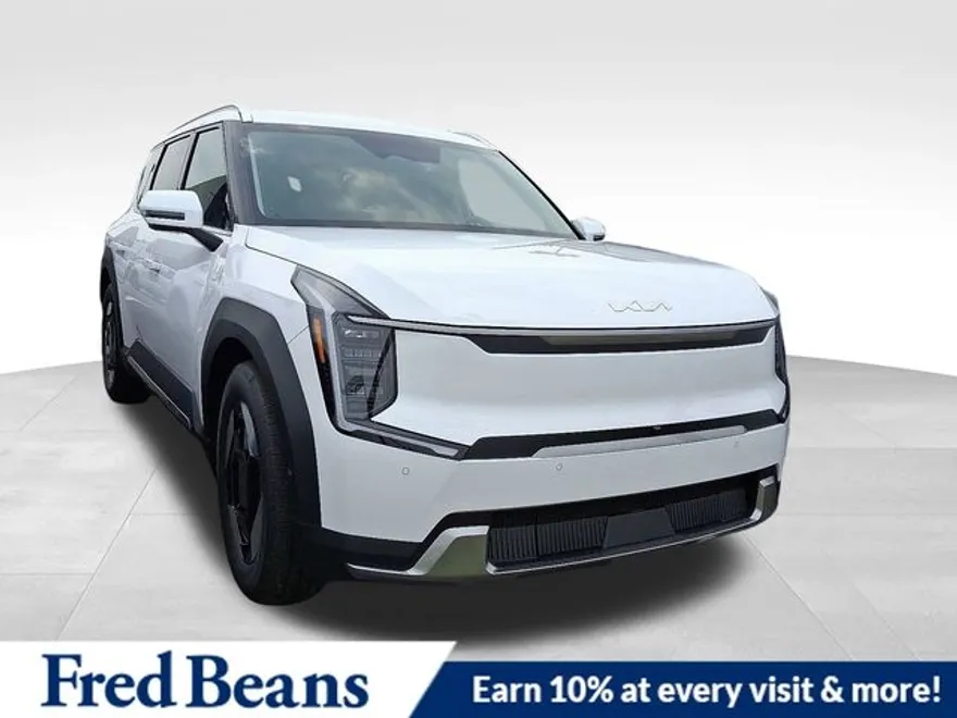 2026 Kia EV9 Wind photo 1