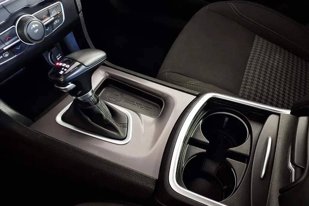2023 Dodge Charger SXT photo 1