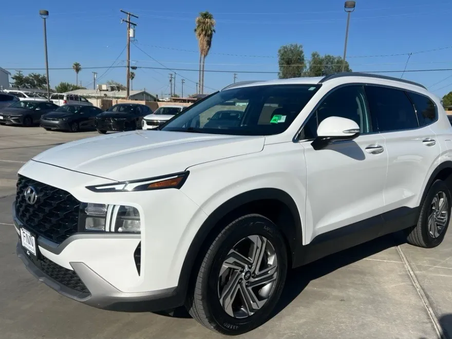2023 Hyundai Santa Fe SEL photo 1