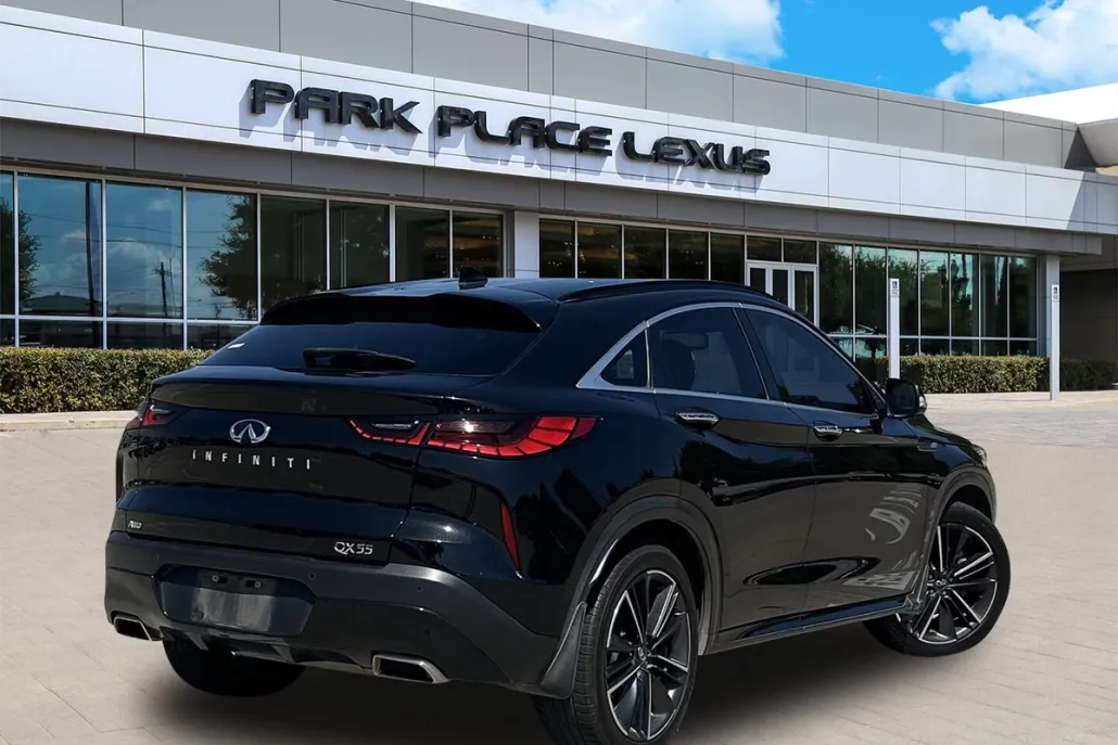 2022 Infiniti QX55 Luxe photo 1