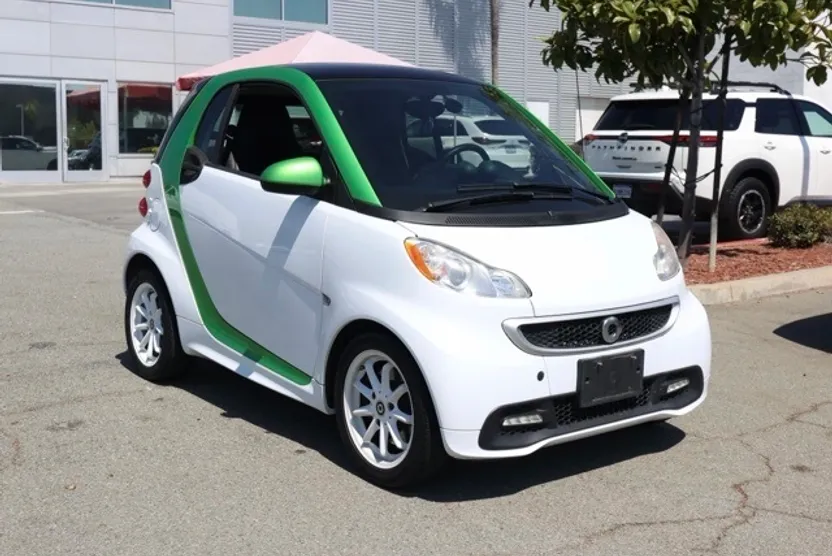 2015 Smart Fortwo Electric Drive photo 1