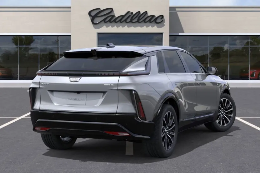 2025 Cadillac Lyriq Sport photo 1