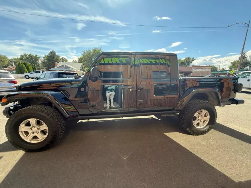 2023 Jeep Gladiator Freedom photo 1