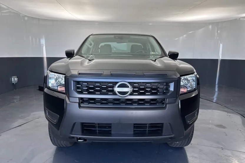 2025 Nissan Frontier S photo 1