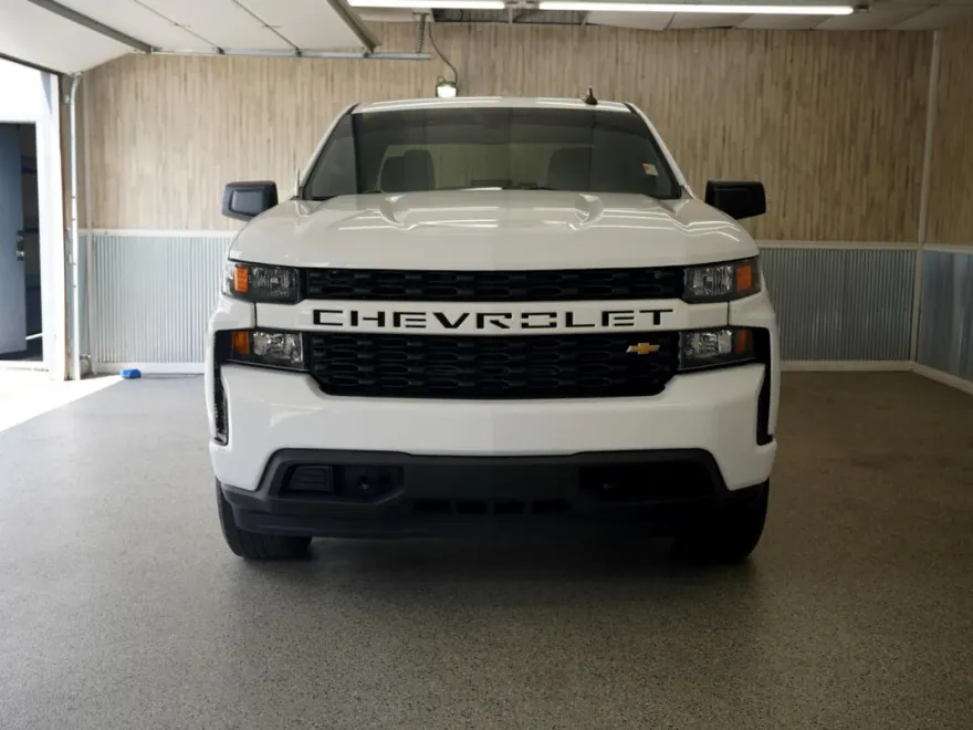 2021 Chevrolet Silverado 1500 Custom photo 1