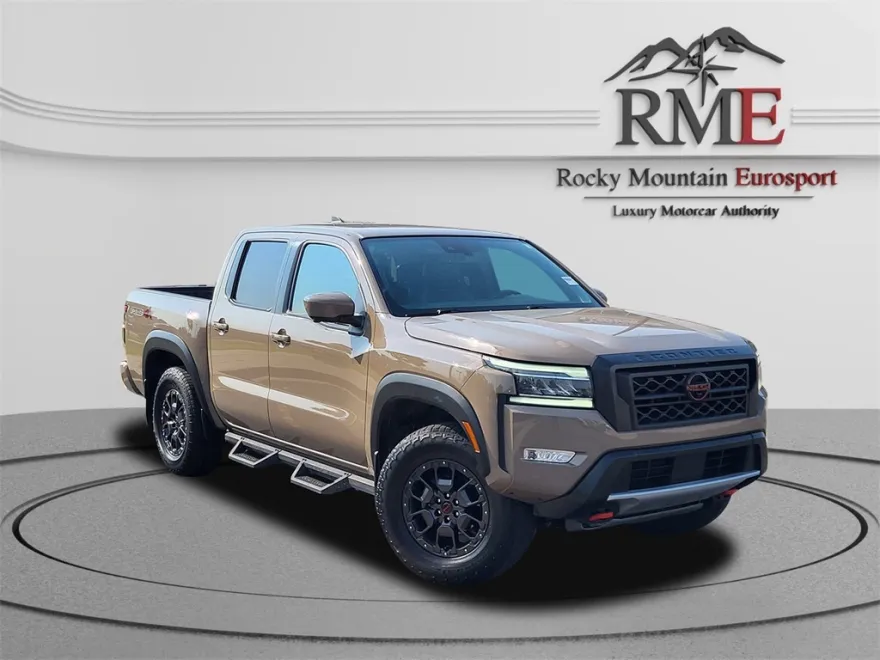 2023 Nissan Frontier PRO-4X photo 1