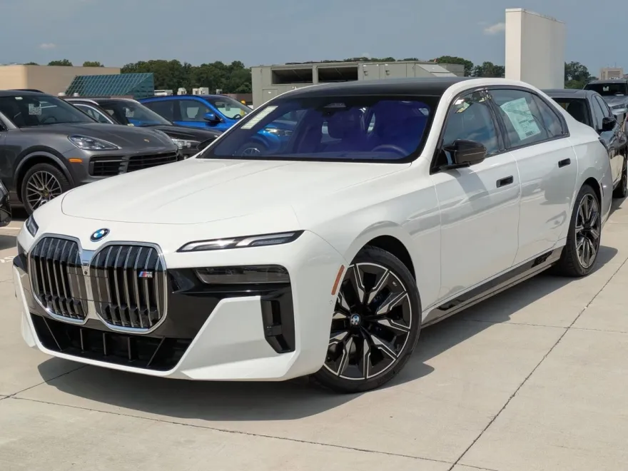 2024 Bmw i7 M70 photo 1