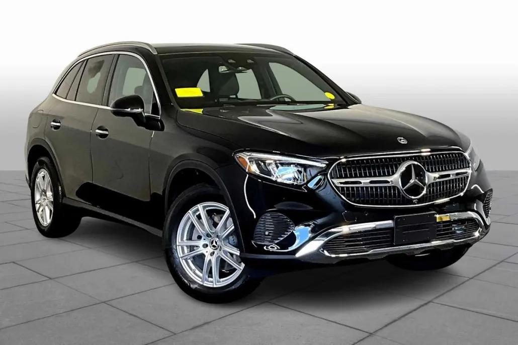 2025 Mercedes Benz GLC 300 4MATIC photo 1