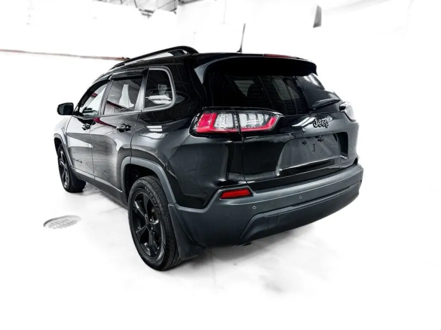 2019 Jeep Cherokee Latitude photo 1
