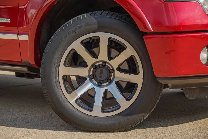2011 Ford F-150 photo 1