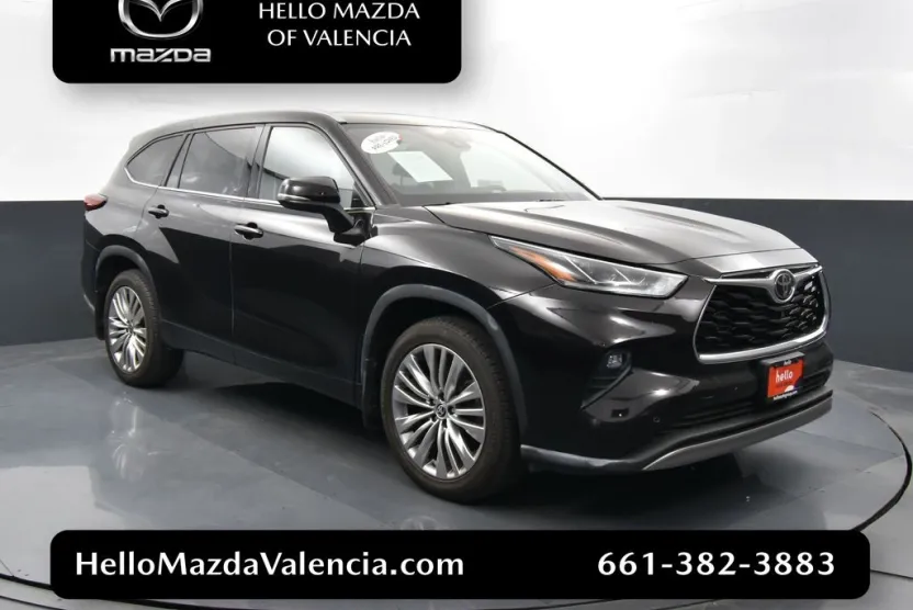 2022 Toyota Highlander Platinum photo 1