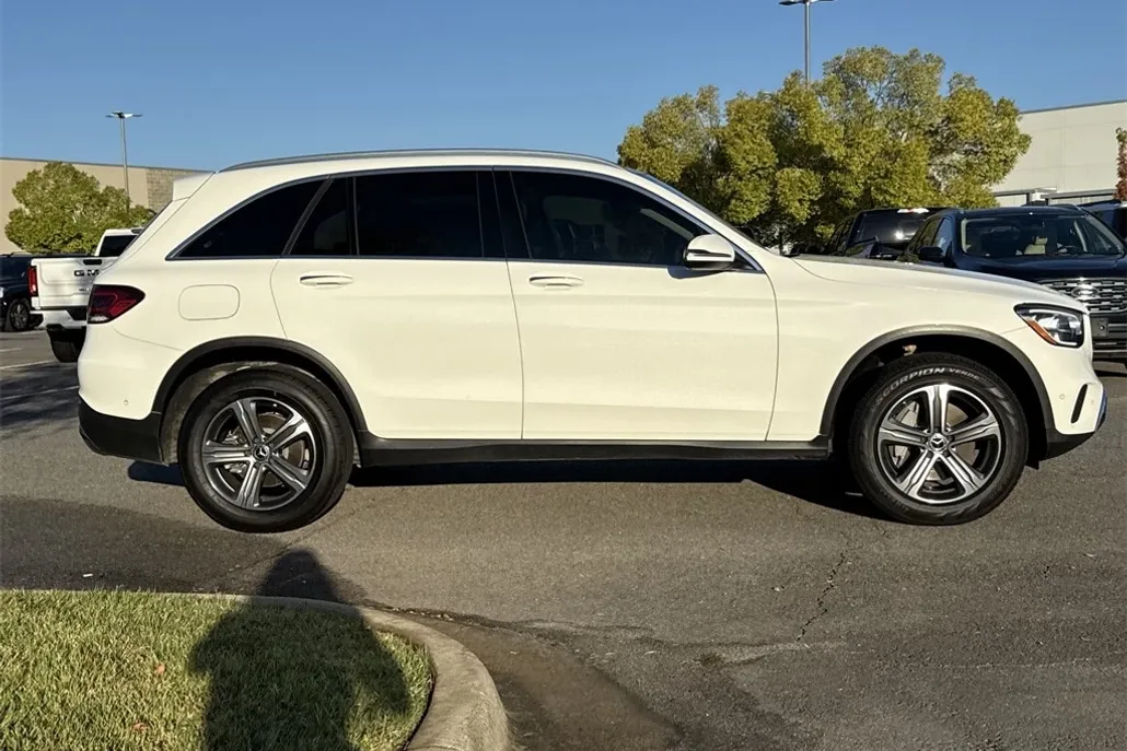 2021 Mercedes Benz GLC 300 4MATIC photo 1