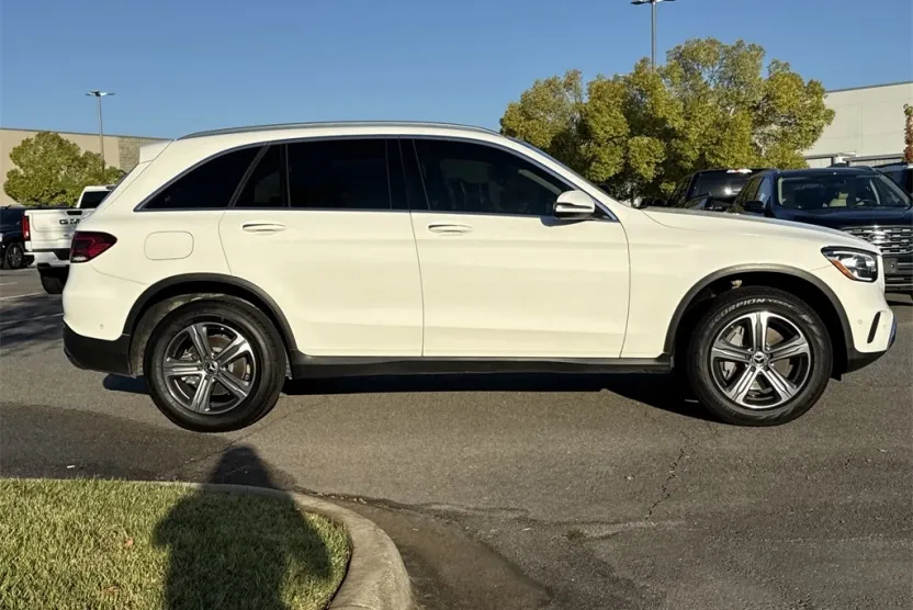 2021 Mercedes Benz GLC 300 4MATIC photo 1