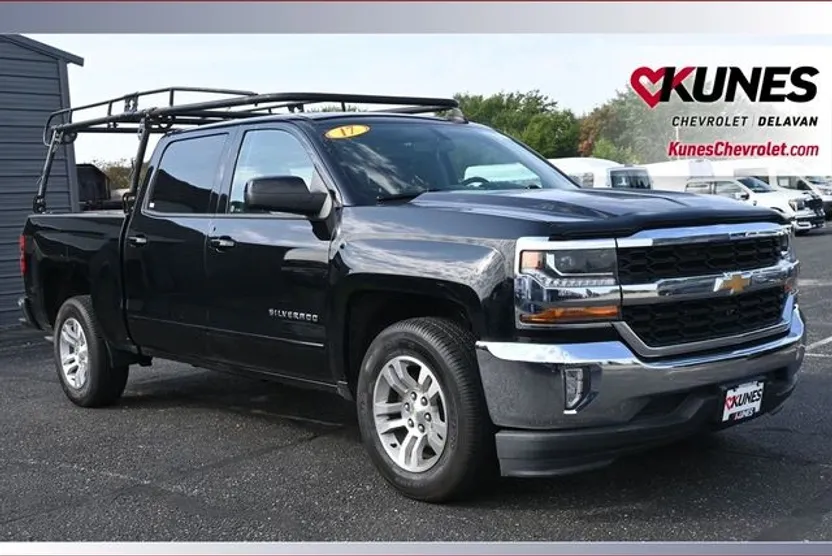 2017 Chevrolet Silverado 1500 LT1 photo 1