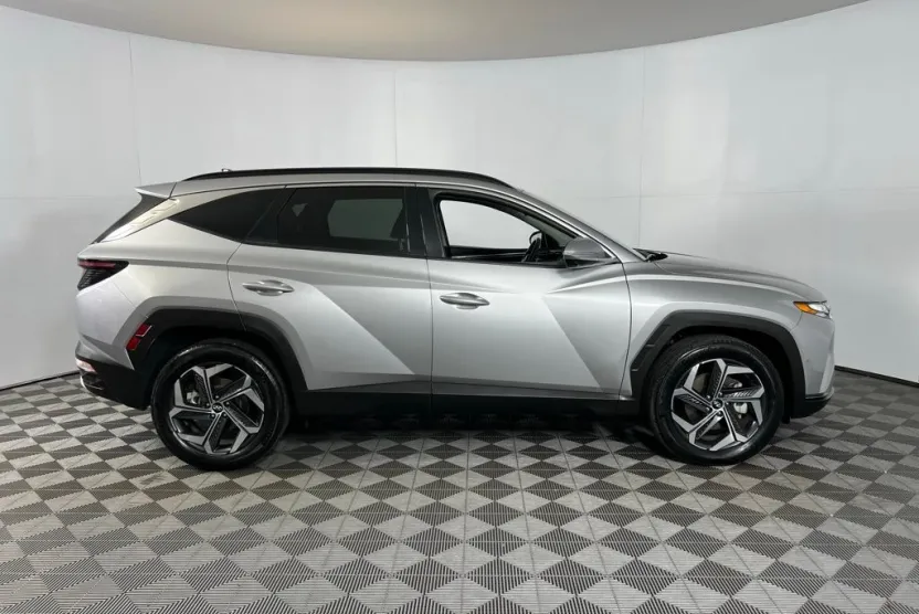 2024 Hyundai Tucson Hybrid Limited photo 1
