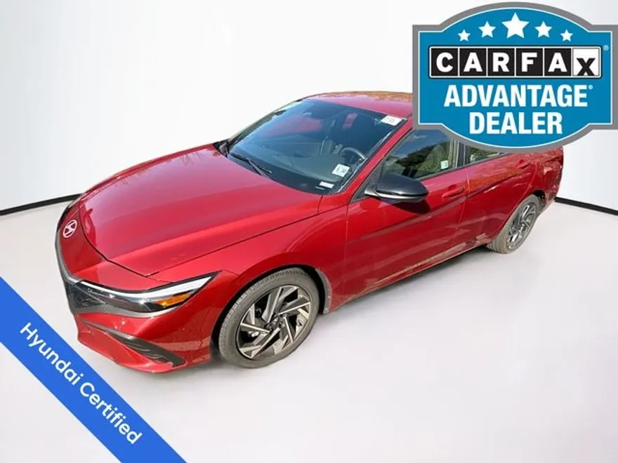 2025 Hyundai Elantra SEL Sport photo 1