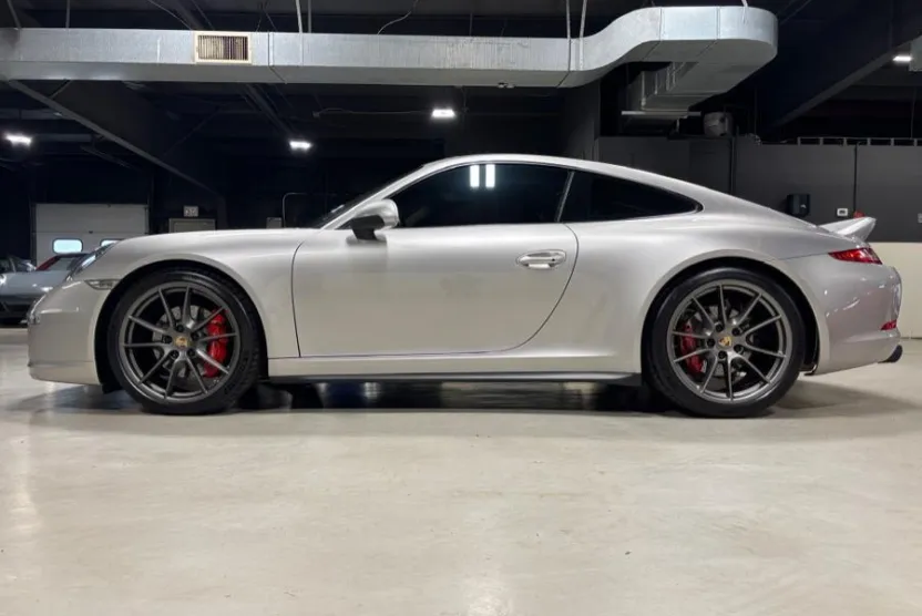 2013 Porsche 911 4S photo 1