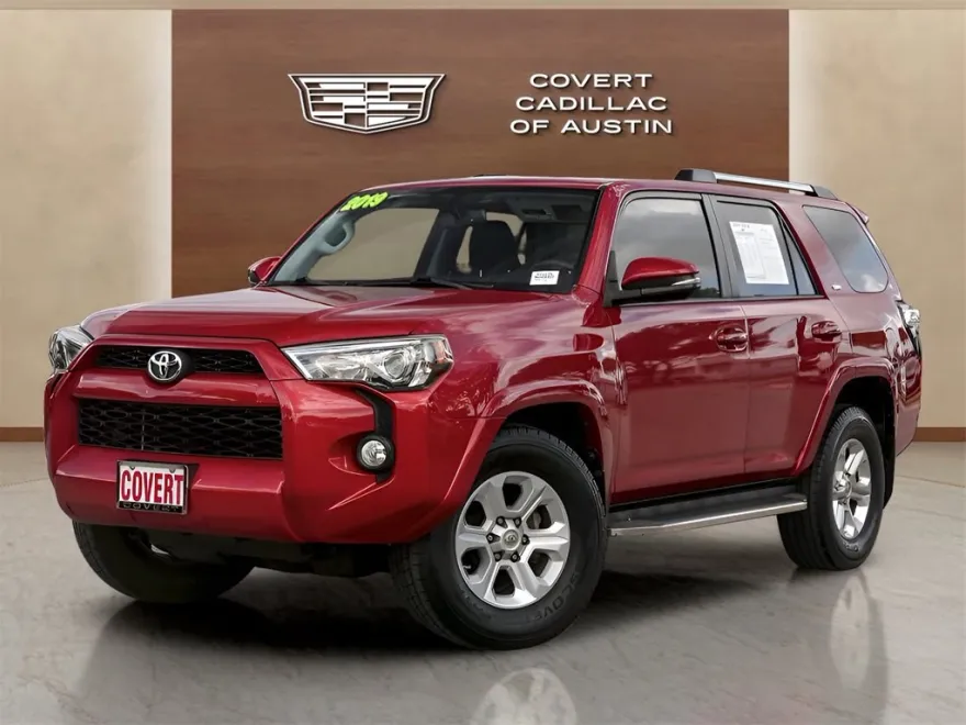 2019 Toyota 4Runner SR5 photo 1