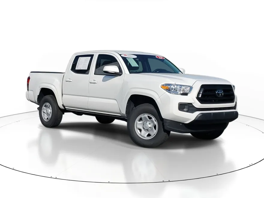 2023 Toyota Tacoma SR V6 photo 1