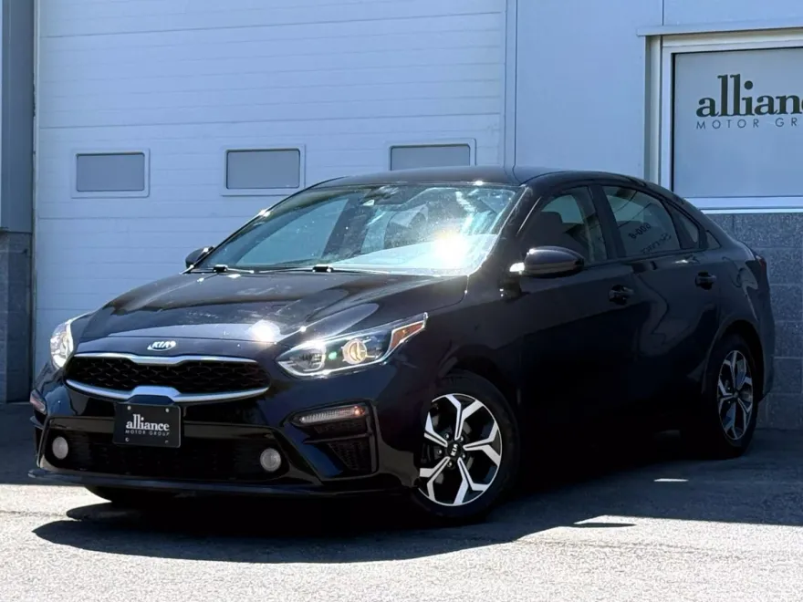 2020 Kia Forte LXS photo 1