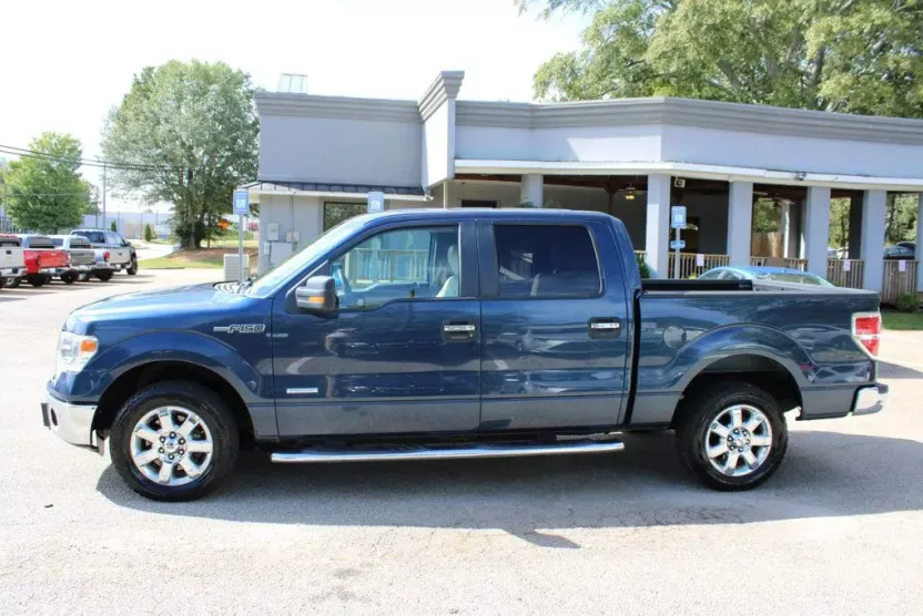 2014 Ford F-150 XLT photo 1