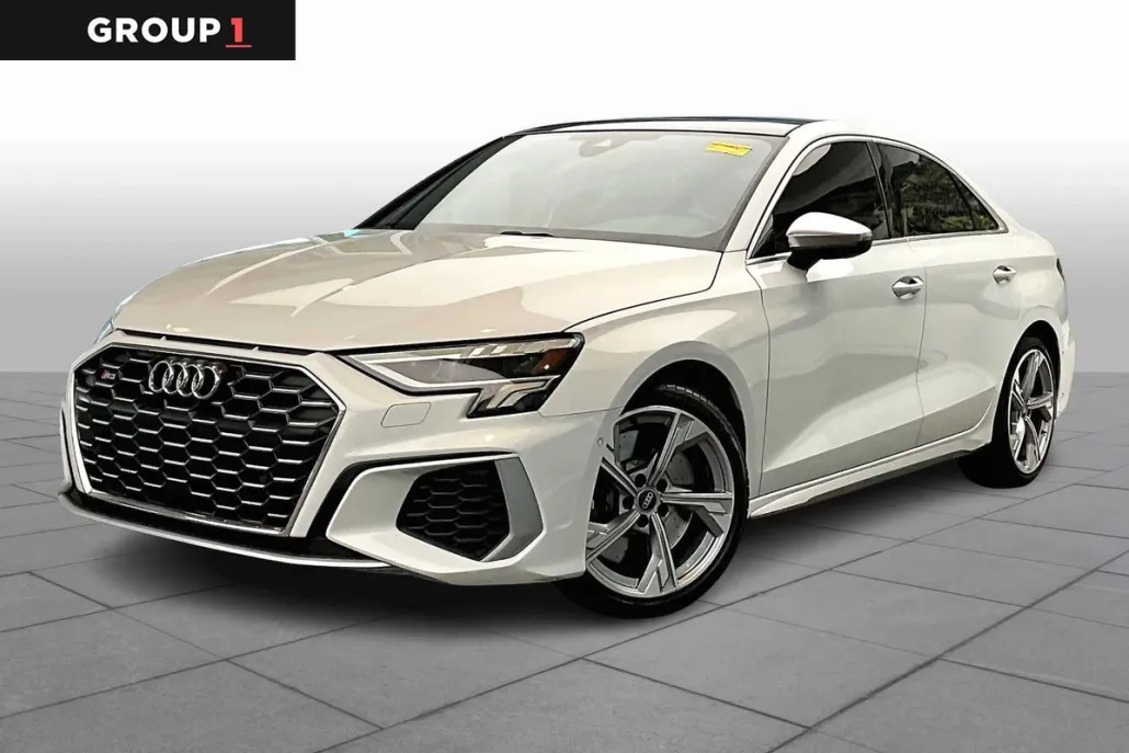 2023 Audi S3 Premium photo 1