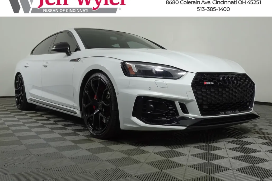 2019 Audi RS 5 photo 1