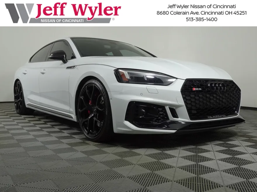 2019 Audi RS 5 photo 1