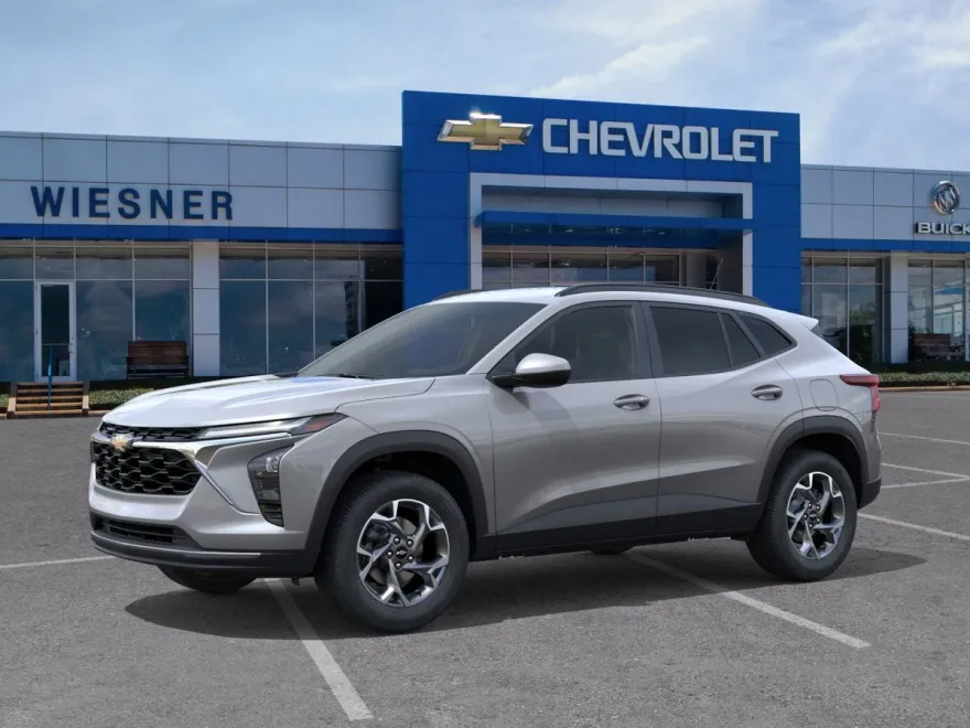 2026 Chevrolet Trax LT photo 1