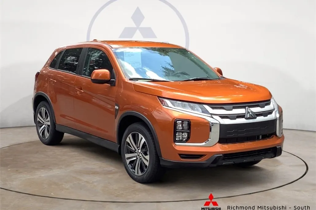 2025 Mitsubishi Outlander Sport ES SE LE photo 1