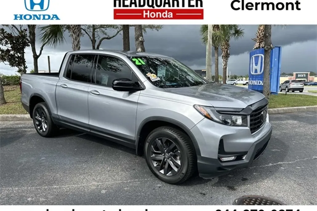 2021 Honda Ridgeline Sport photo 1