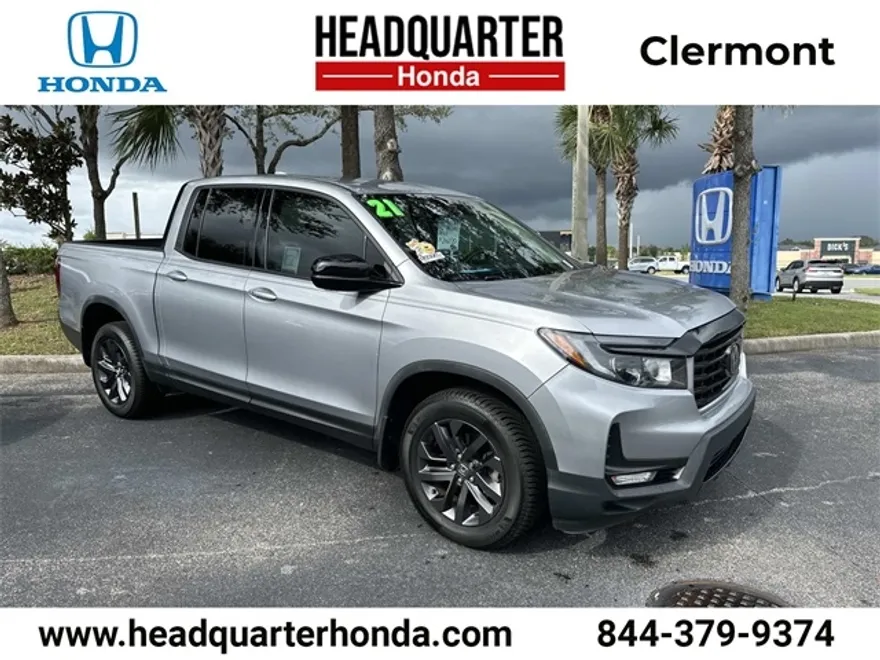 2021 Honda Ridgeline Sport photo 1