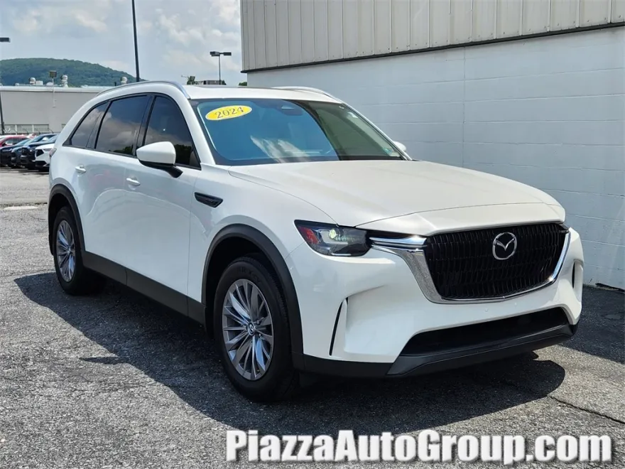 2024 Mazda CX-90 3.3 Turbo Preferred photo 1