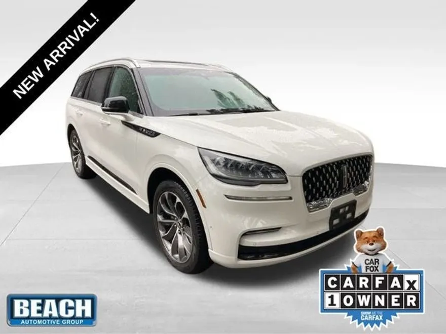 2023 Lincoln Aviator Grand Touring photo 1
