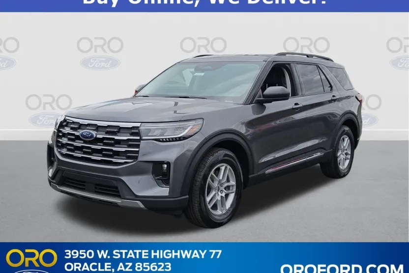2025 Ford Explorer photo 1
