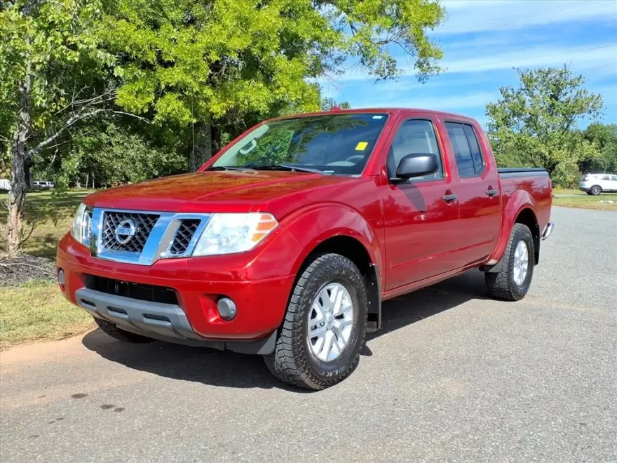 2014 Nissan Frontier SV photo 1